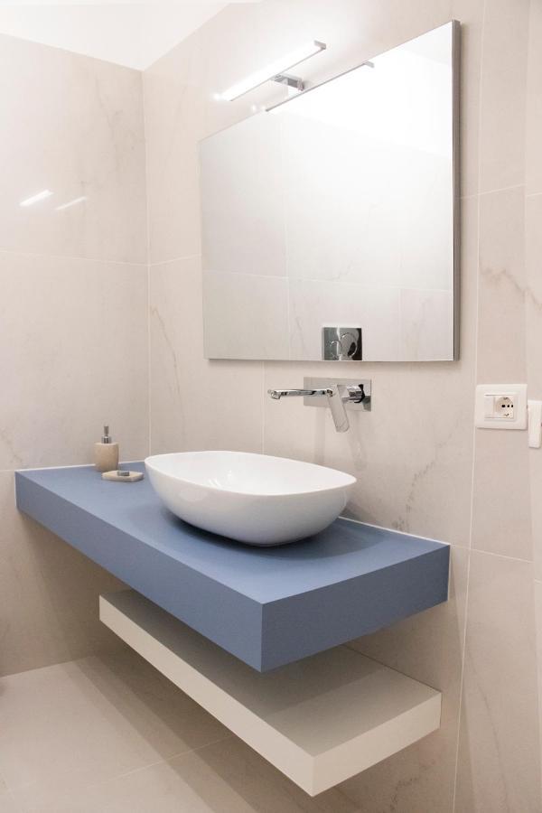 פקינו Athena Rooms With Private Spa מראה חיצוני תמונה