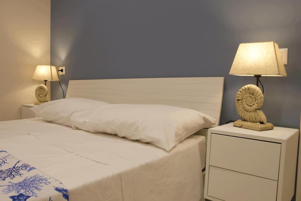 פקינו Athena Rooms With Private Spa מראה חיצוני תמונה